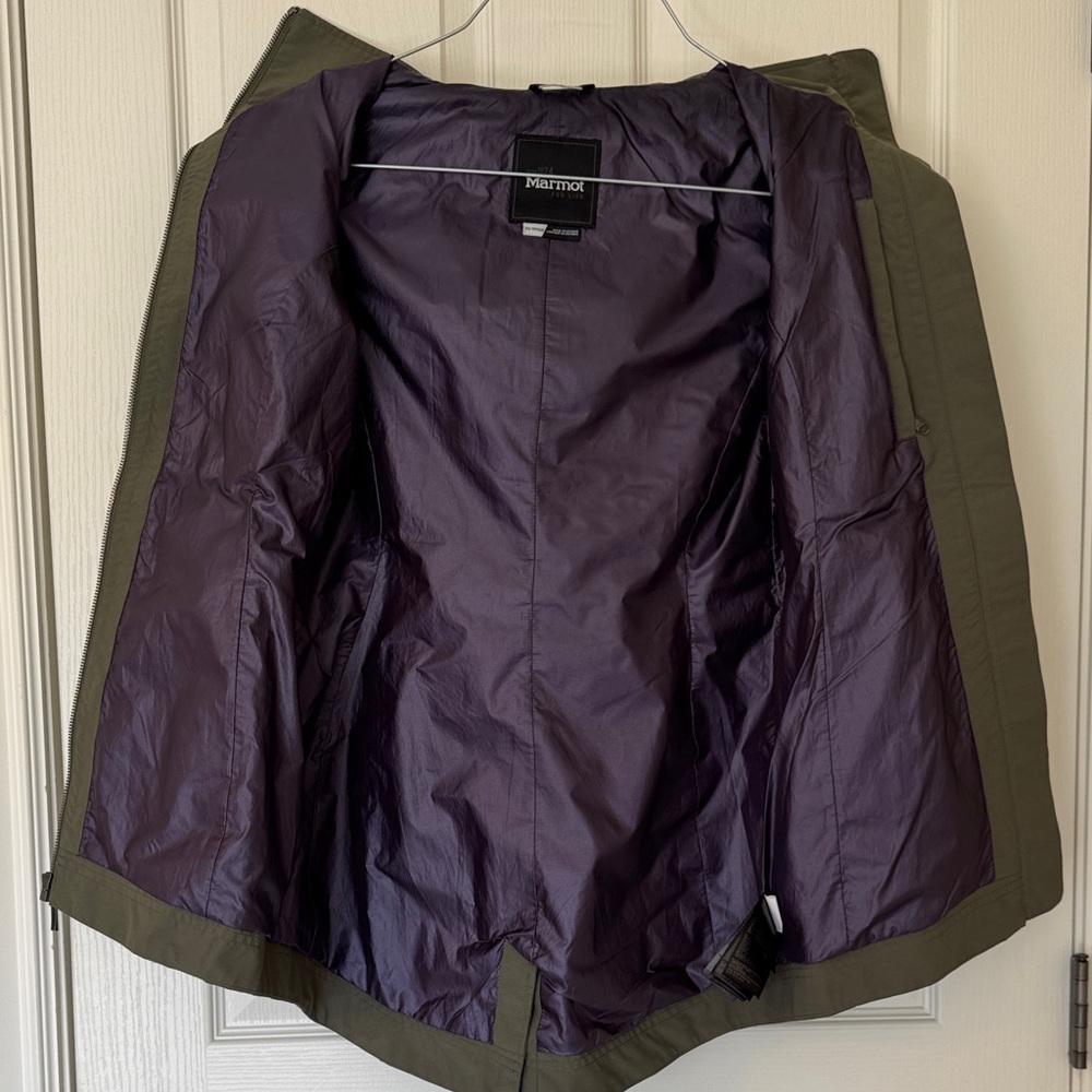 Marmot Forest Green Rain Jacket with Purple Lining - Picture 7 of 13